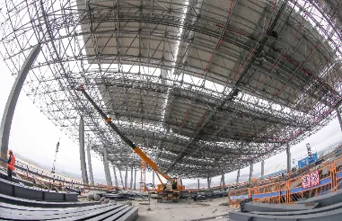 The airport expansion terminal steel structure project capped