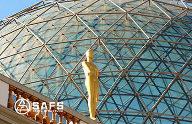 Experimental study on segment assembled joints of curved reticulated shell