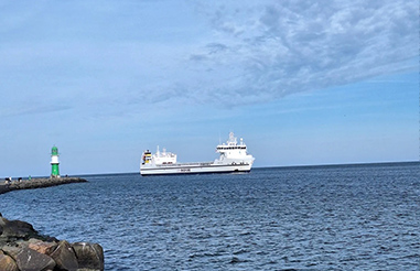 What are the key considerations for constructing steel-framed warehouses along the Baltic Sea coast?